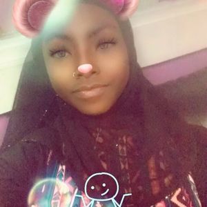 Meet your Posher, Khadijah